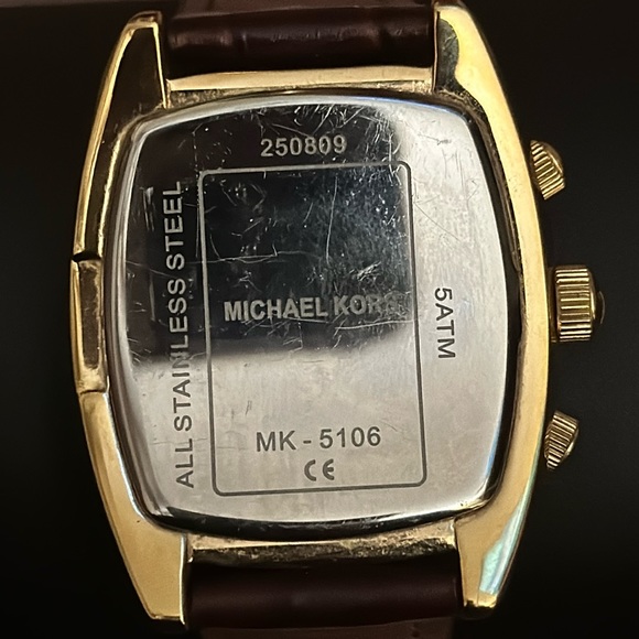 Michael Kors MK 5106 Gold Bling Watch with Genuine Leather Brown Band - Picture 7 of 12